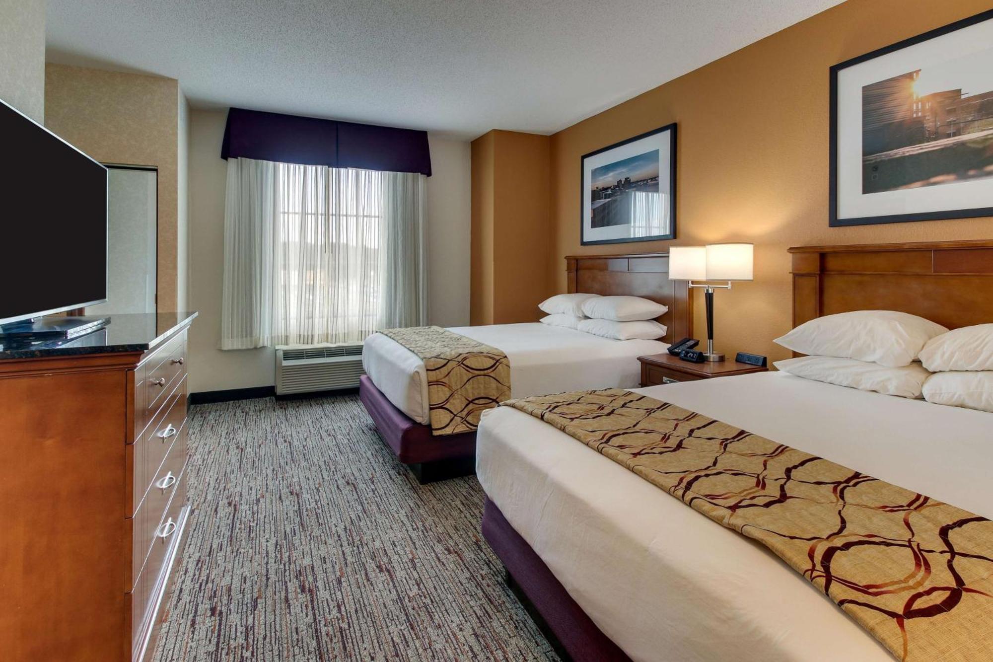 Drury Inn & Suites Meridian Kültér fotó